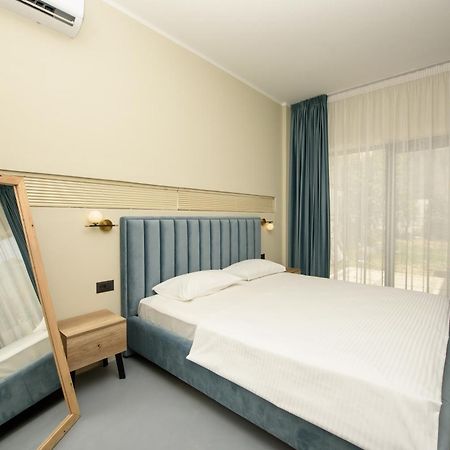 Olivium Rooms Vlora Kültér fotó