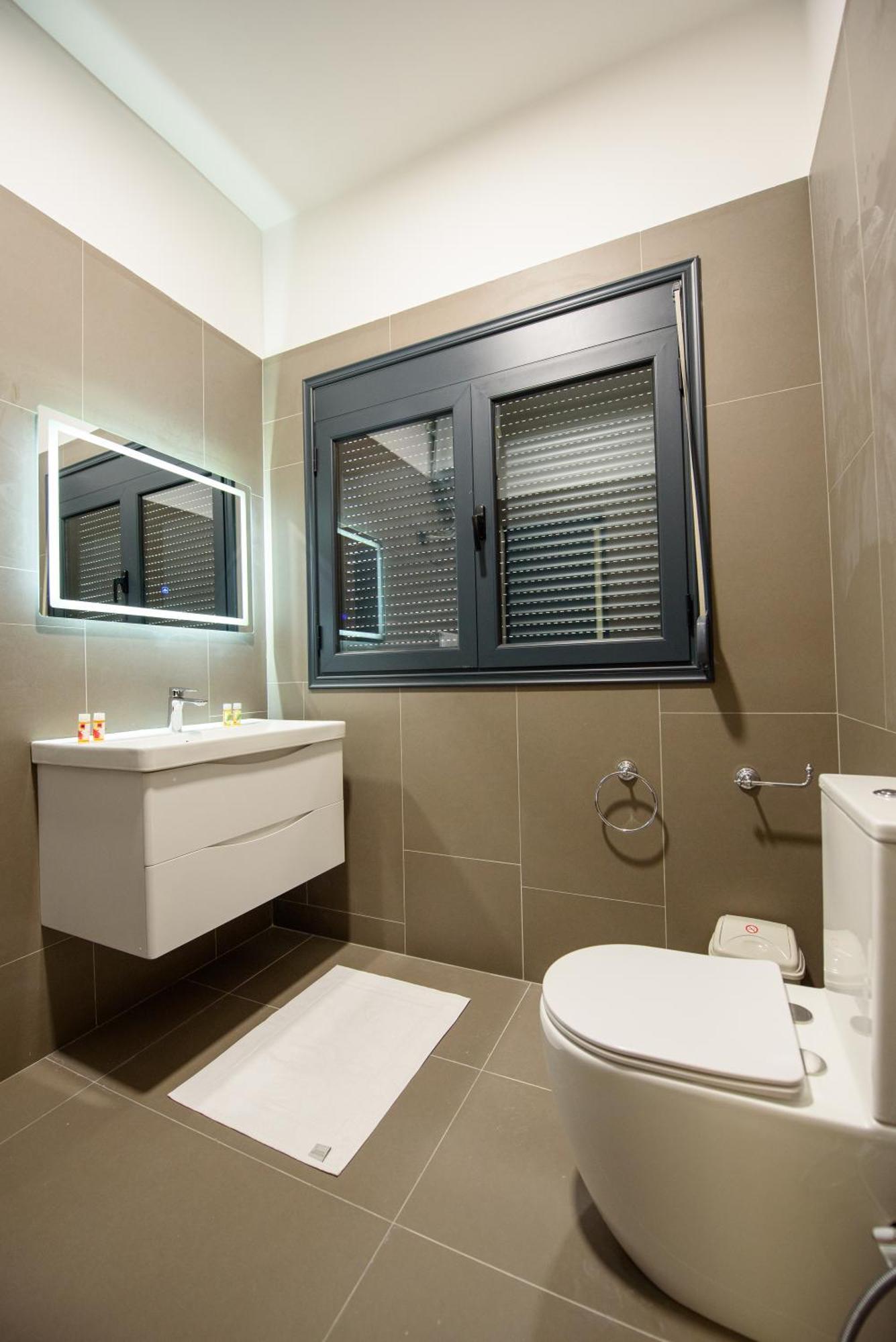 Olivium Rooms Vlora Kültér fotó