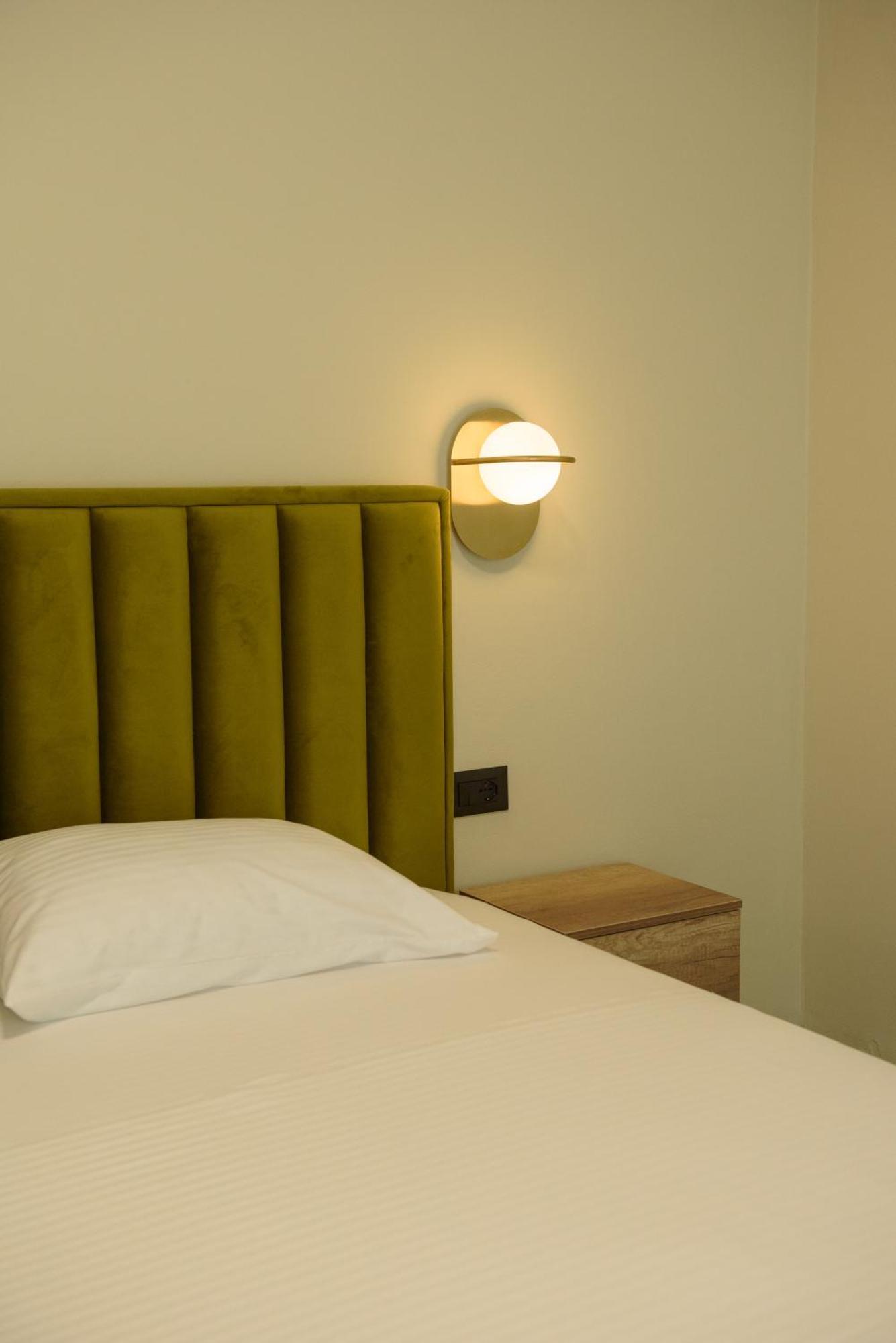 Olivium Rooms Vlora Kültér fotó