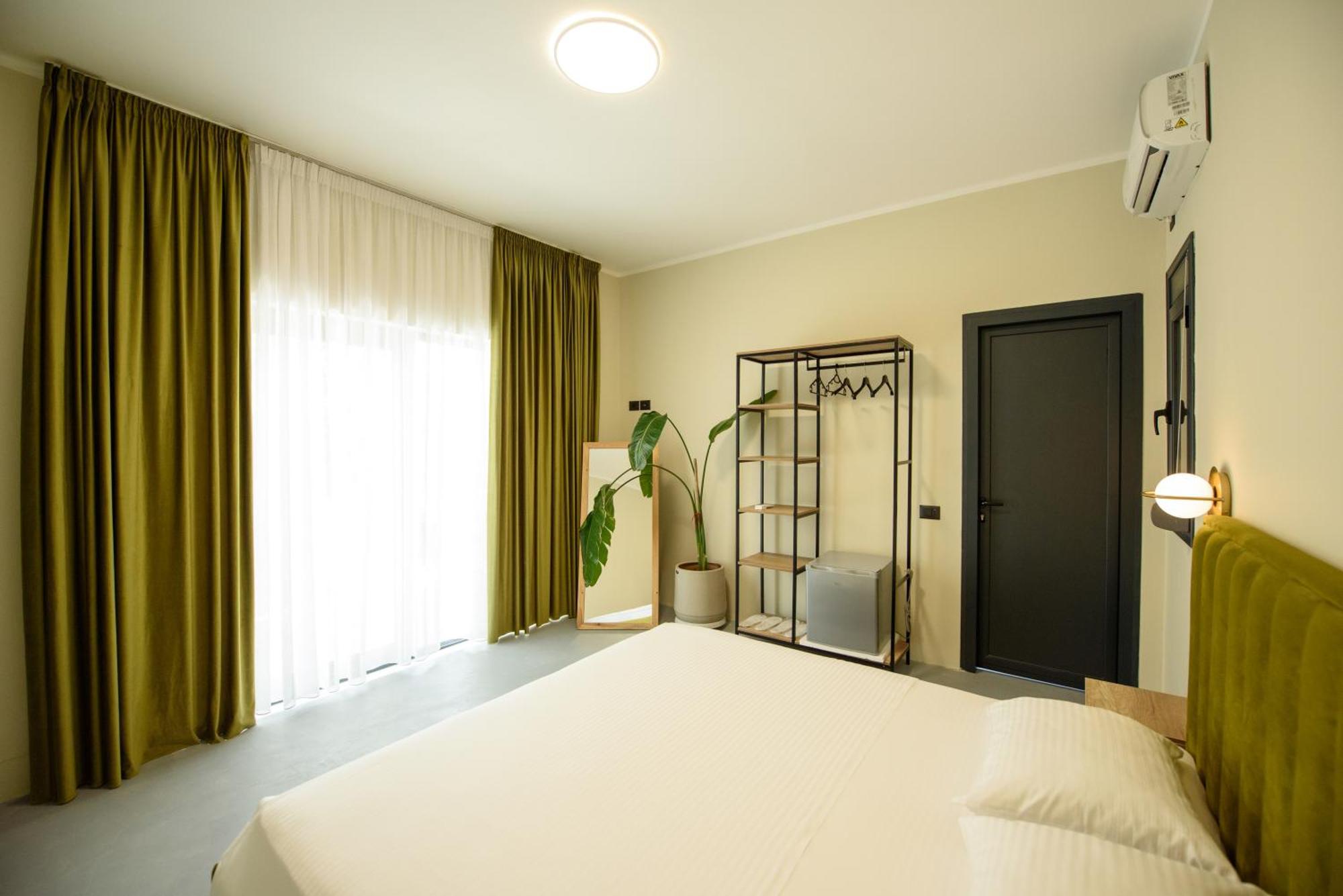 Olivium Rooms Vlora Kültér fotó