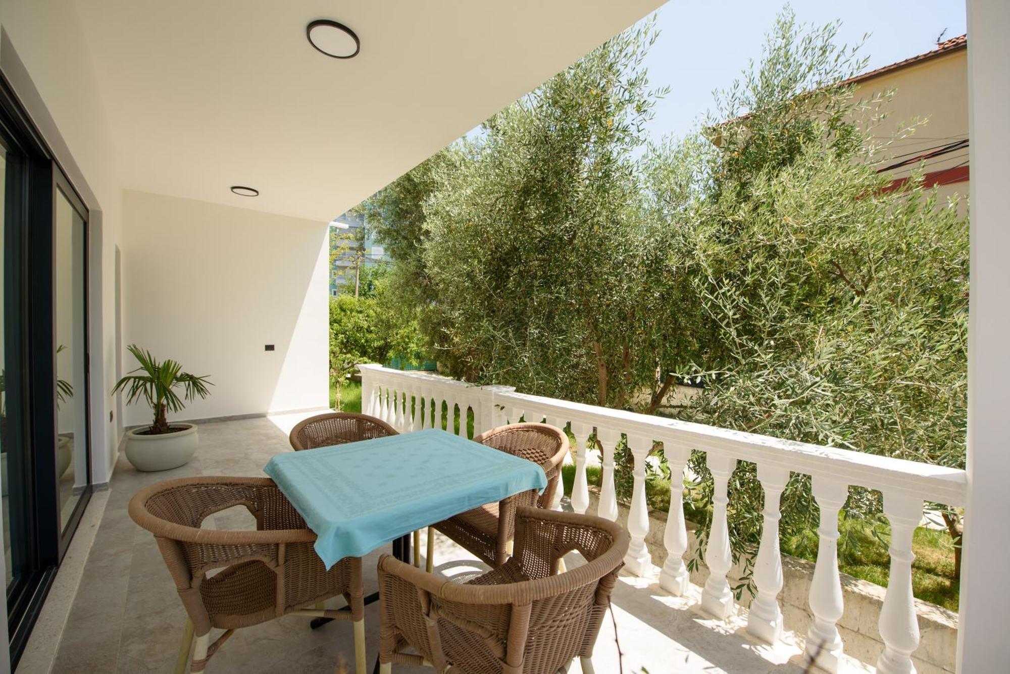 Olivium Rooms Vlora Kültér fotó
